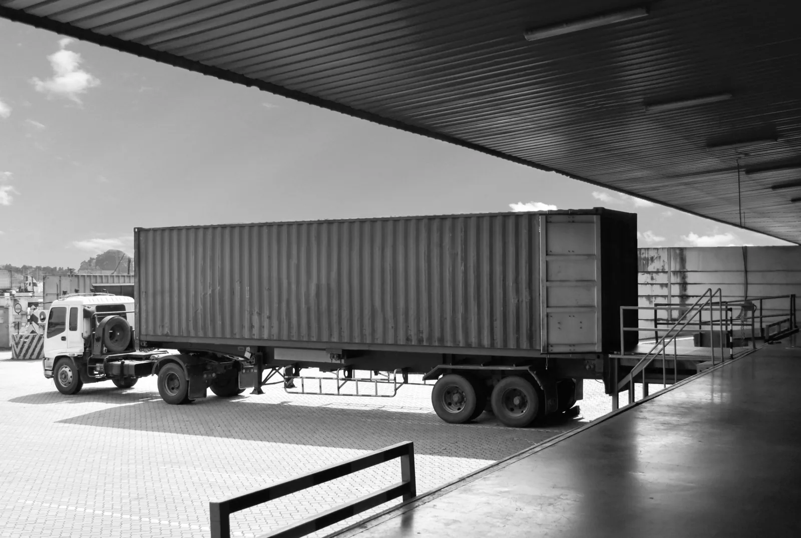 Commercial Roofing for Logistics and 3PL Operators in New Haven, CT